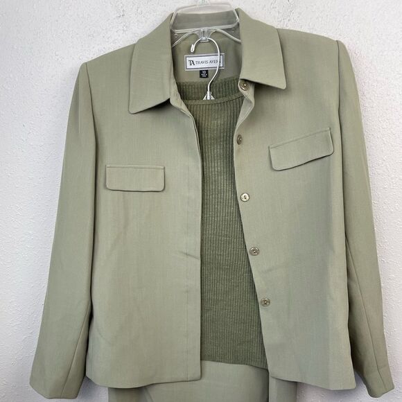 Travis Ayer’s Matching Three Piece Outfit Size 10 EUC - Picture 2 of 11